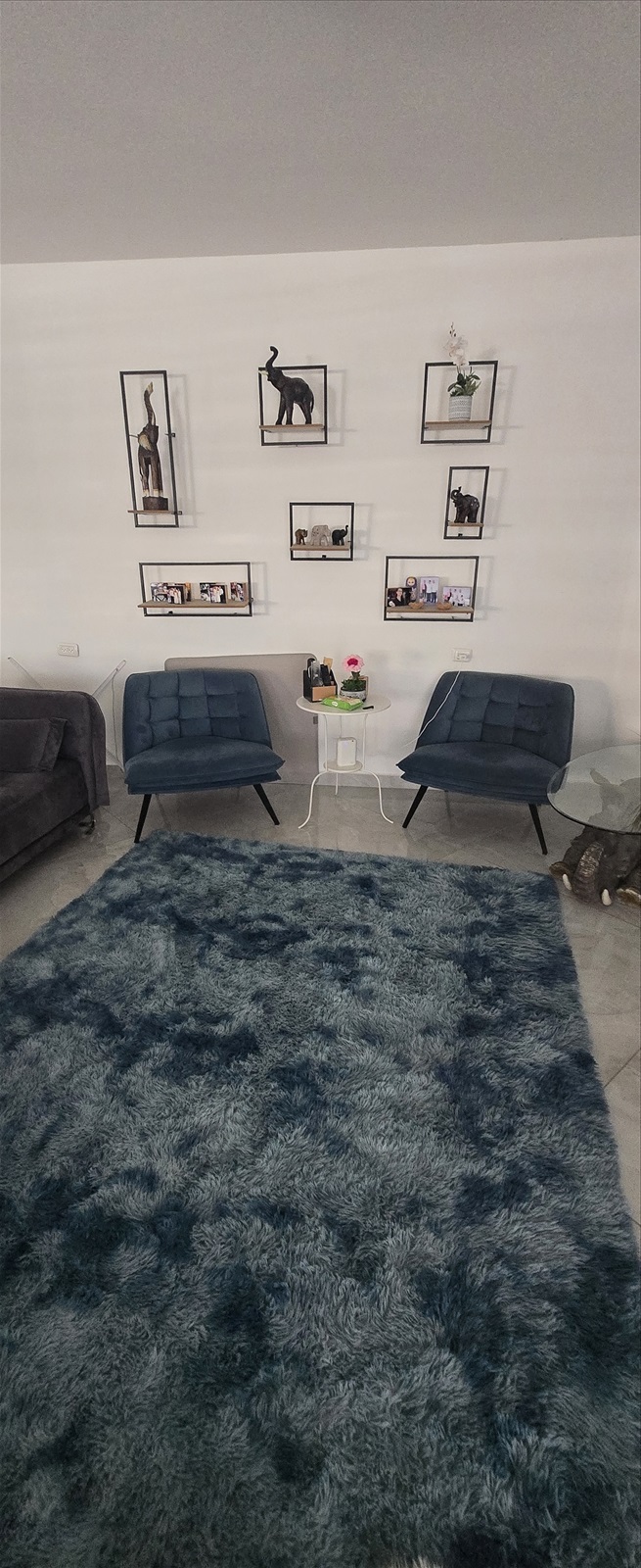 תמונה 4, סלון יחודי של קיבוץ עין השלושה למכירה בבאר  | ריהוט  סלון