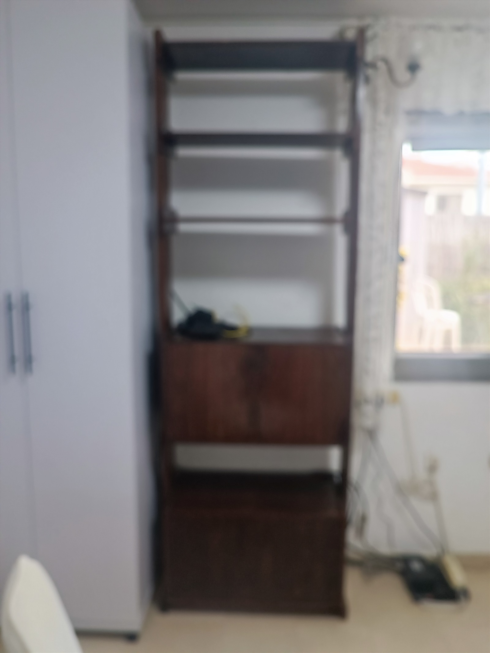 תמונה 4, ספריות למכירה בנתניה | אספנות  ריהוט