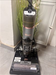     Shark HydroVac WD210 