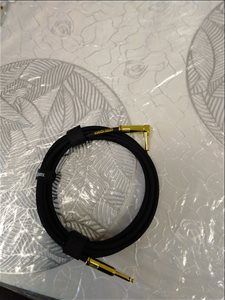 כבל לגיטרה של Ernie Ball 6081 