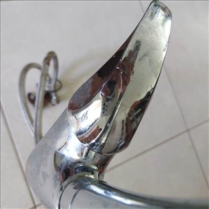 כלים סניטריים - ברז מטבח ברבור <br>       