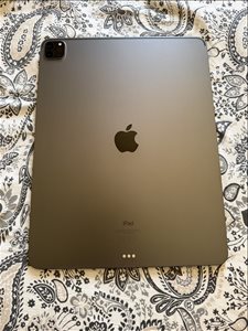 מחשבים וציוד נלווה iPad Pro 43 