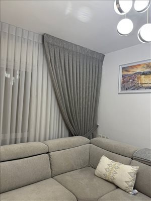עסק של 40 שנה  לתפירת וילונות 