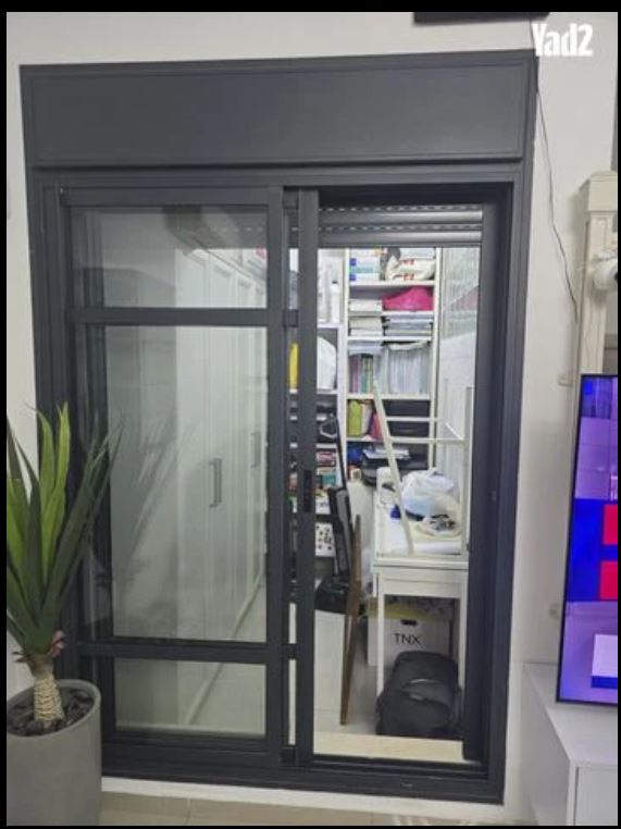 תמונה 1 ,חלון הזזה ענק למכירה בבית שמש לבית  חלונות