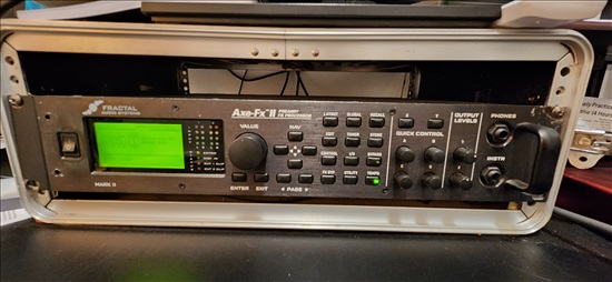 תמונה 2 ,Axe-Fx II+Case+MFC-101 למכירה ביקנעם עילית כלי נגינה  אביזרים נלווים