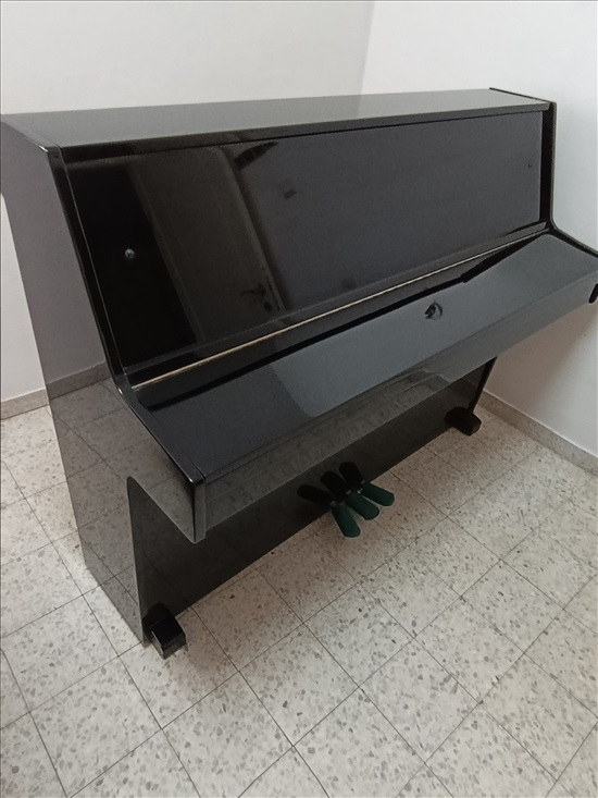 תמונה 2 ,פסנתר של חברת WEBER כולל כיסא למכירה בלוד כלי נגינה  פסנתר