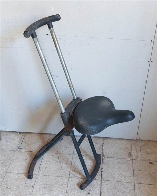 תמונה 1 ,כסא כושר מתקפל לאחסון נוח למכירה בהוד השרון ציוד ספורט  מכשירי כושר ביתי