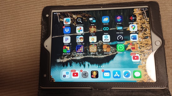 תמונה 4 ,אייפד דור 5  למכירה בנתניה מוצרי Apple  IPAD