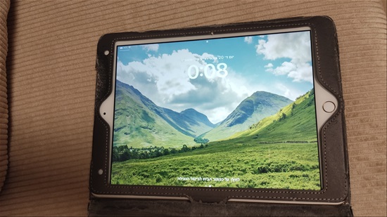 תמונה 6 ,אייפד דור 5  למכירה בנתניה מוצרי Apple  IPAD