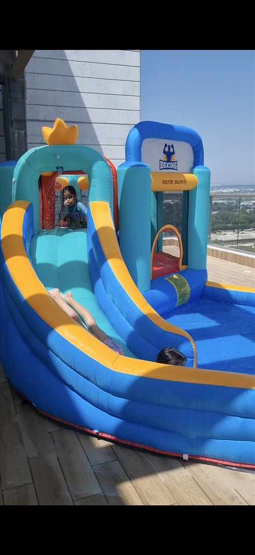 תמונה 1 ,מתנפח ענק 5.2/4.5 למכירה בראשון לציון לגינה  בריכה