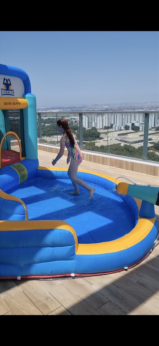 תמונה 2 ,מתנפח ענק 5.2/4.5 למכירה בראשון לציון לגינה  בריכה