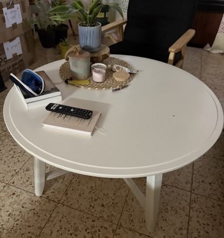 תמונה 2 ,שולחן סלון לבן  למכירה בפתח תקווה ריהוט  שולחנות