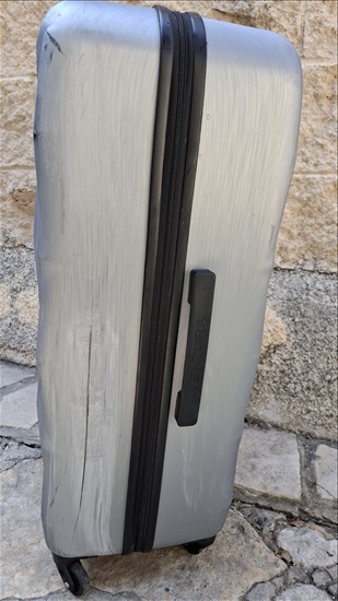 תמונה 7 ,מזוודה גדולה 74/50/28 למכירה ברמת גן למטייל ולמתגייס  מזוודות ותיקים