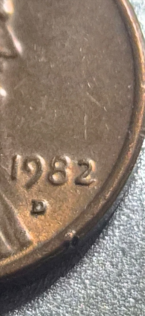 תמונה 3 ,מטבע ארצות הברית 1 סנט   1982D למכירה בטירת כרמל אספנות  מטבעות ושטרות