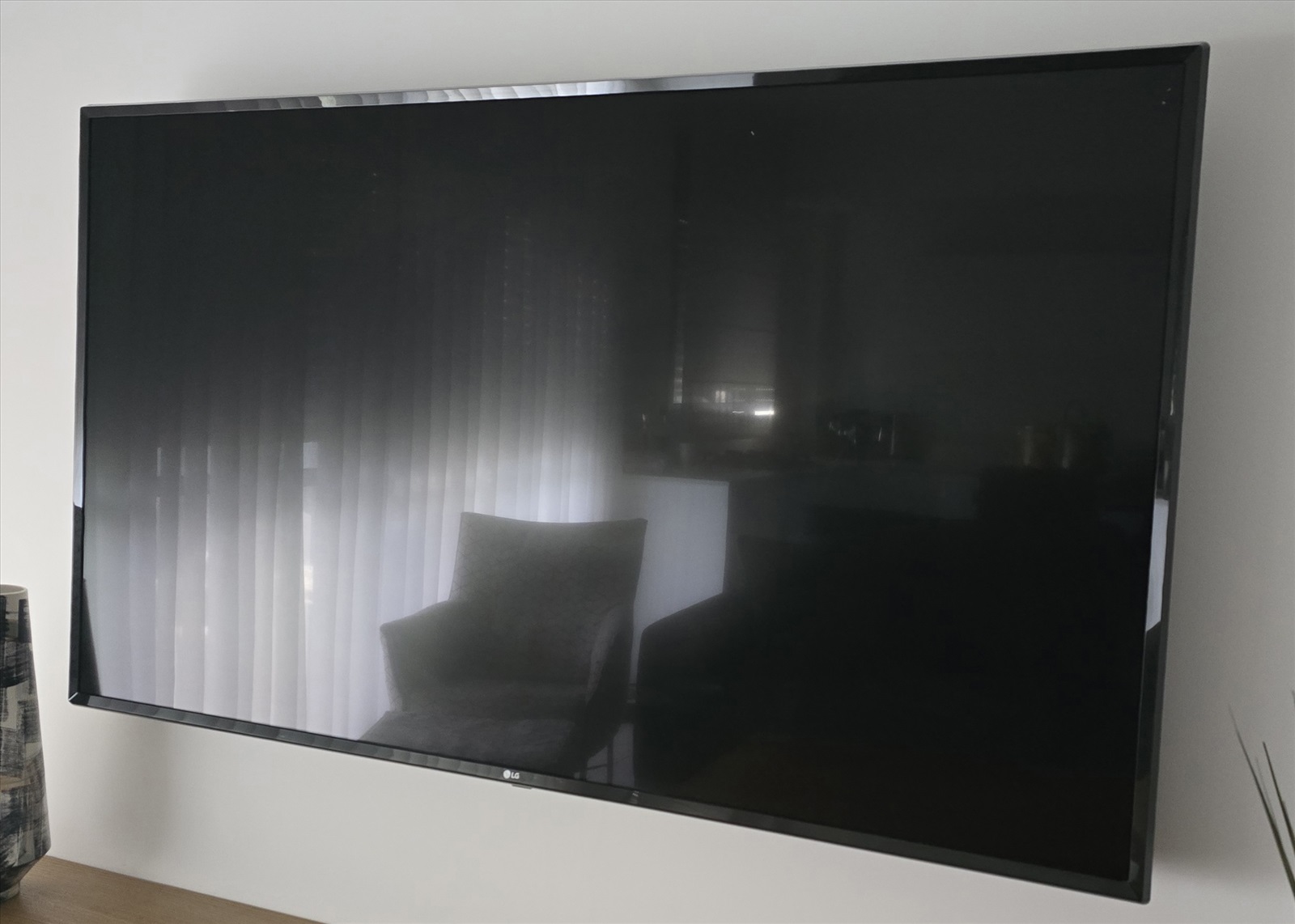 תמונה 2, טלוויזיה LG 60UJ630Y 4K למכירה בכפר סבא | מוצרי חשמל  טלוויזיות