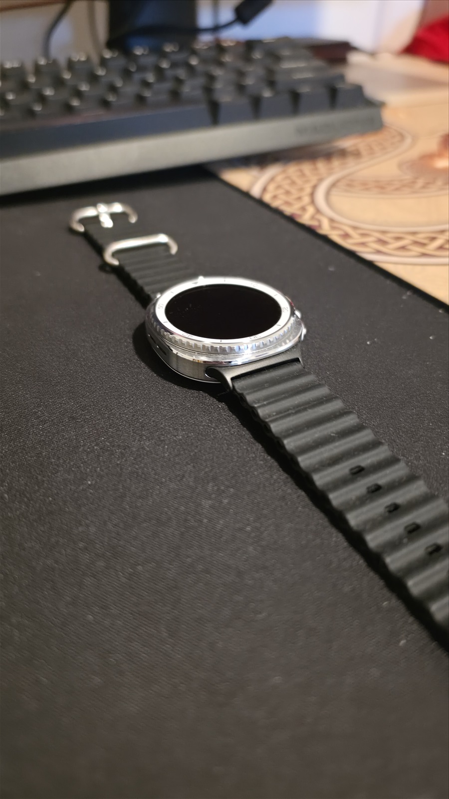 תמונה 1,  Samsung Galaxy Watch8 Classic למכירה במודיעין-מכבים-רעות | מוצרי חשמל...