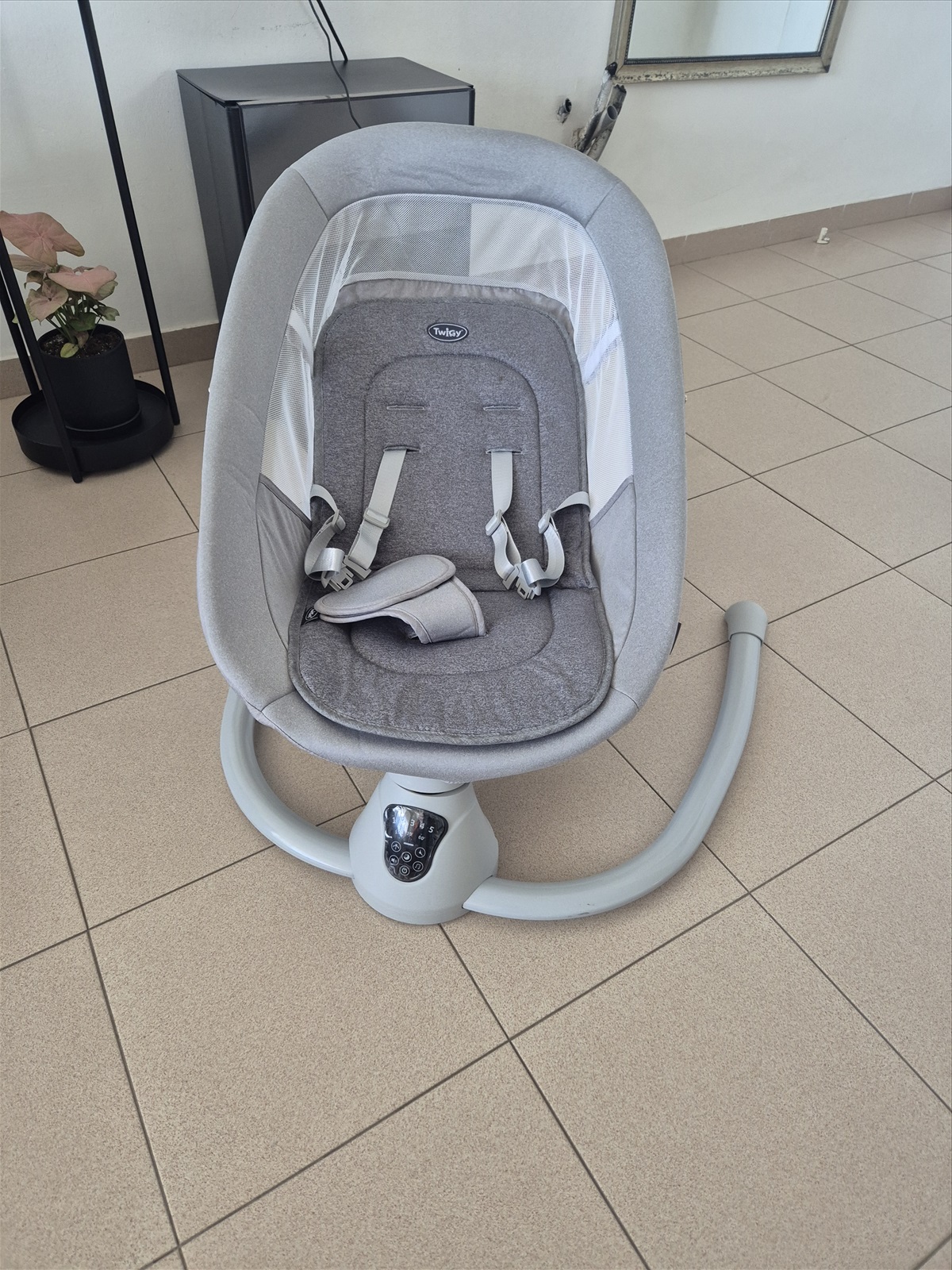 תמונה 3, טרמפולינה חשמלית טוויגי מרבל  למכירה בתל אביב - יפו | לתינוק ולילד  טר...