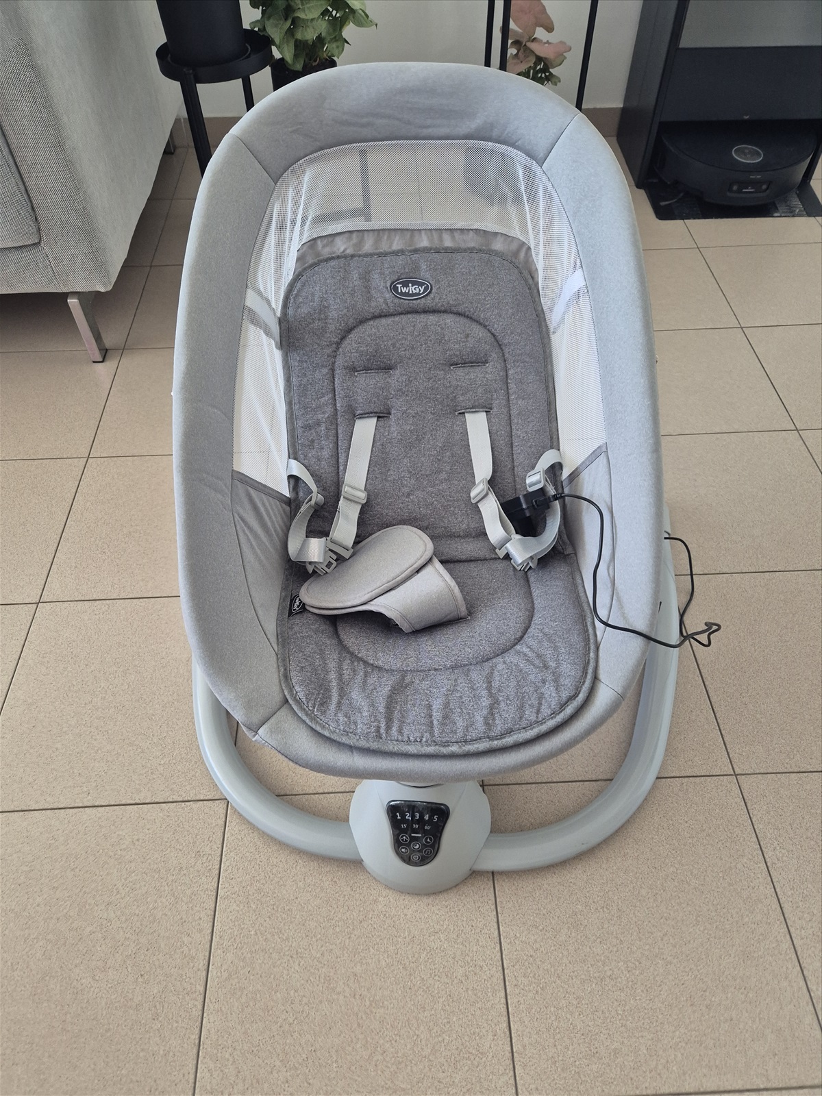 תמונה 4, טרמפולינה חשמלית טוויגי מרבל  למכירה בתל אביב - יפו | לתינוק ולילד  טר...