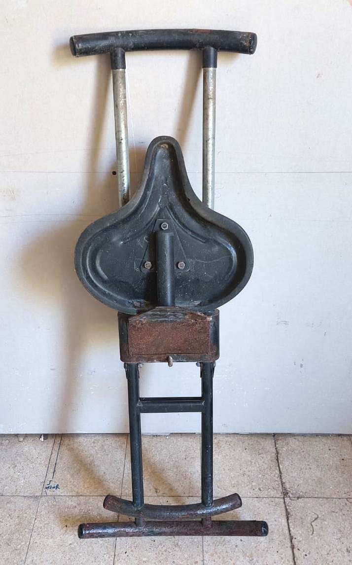 תמונה 4, כסא כושר מתקפל לאחסון נוח למכירה בהוד השרון | ציוד ספורט  מכשירי כושר ביתי