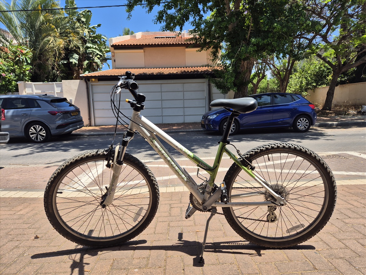 תמונה 1, TREK 3700 למכירה ברמת השרון | אופניים  אופני הרים