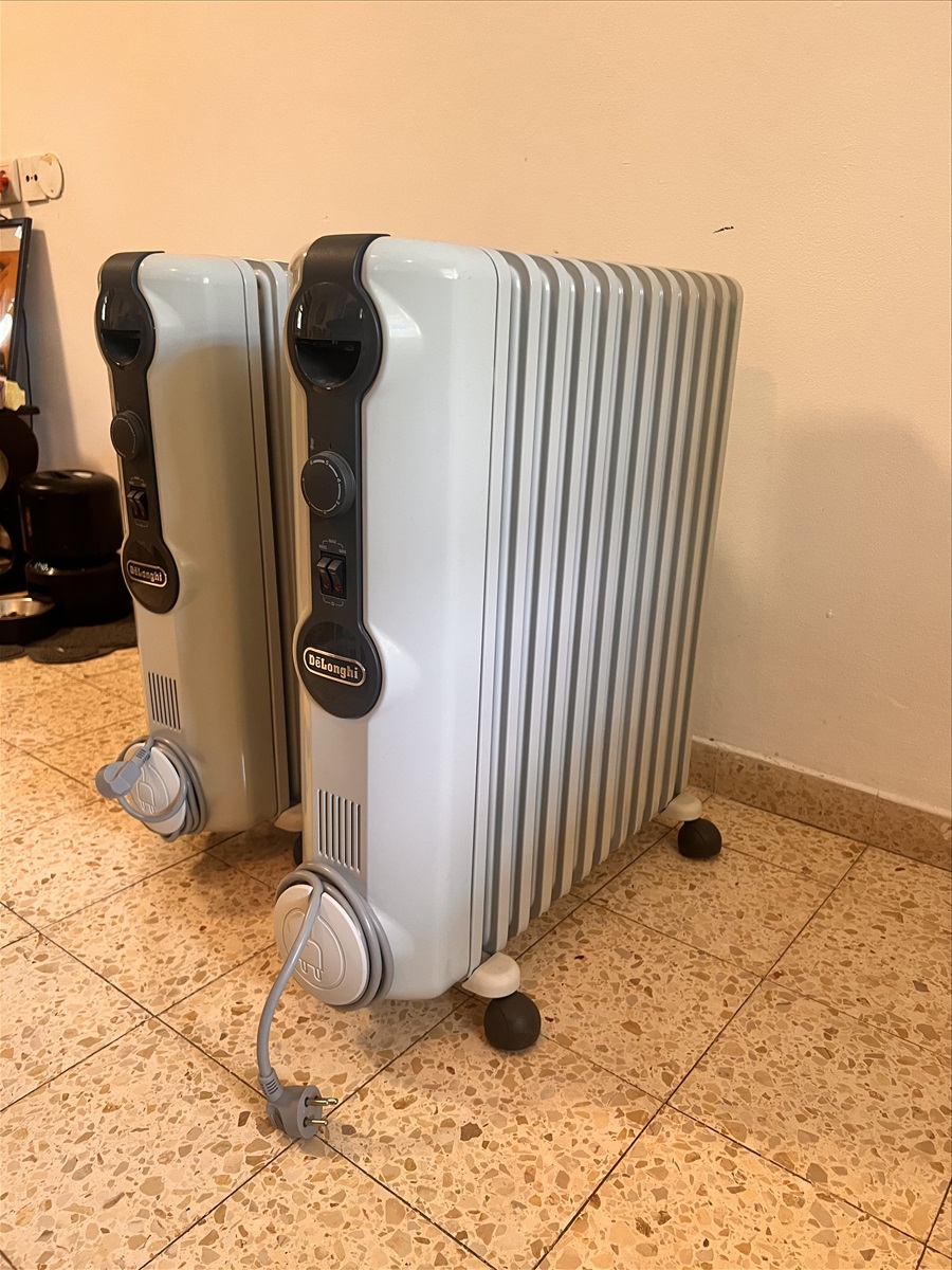 תמונה 1, זוג רדיאטורים 9 ו12 צלעות למכירה בגעתון | מוצרי חשמל  רדיאטור