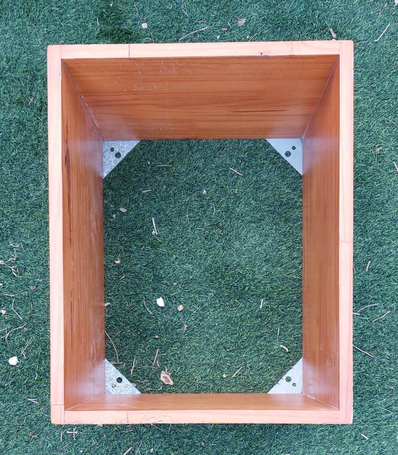 תמונה 1, תא עץ לתליה 30x40x50 סמ למכירה בהוד השרון | ריהוט  מדפים