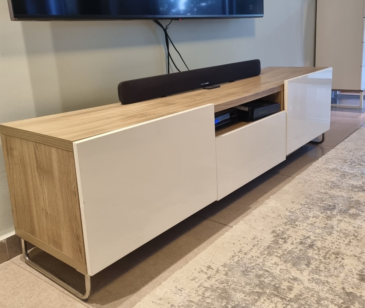 תמונה 1, מזנון 180X40 למכירה בתל מונד | ריהוט  מזנון