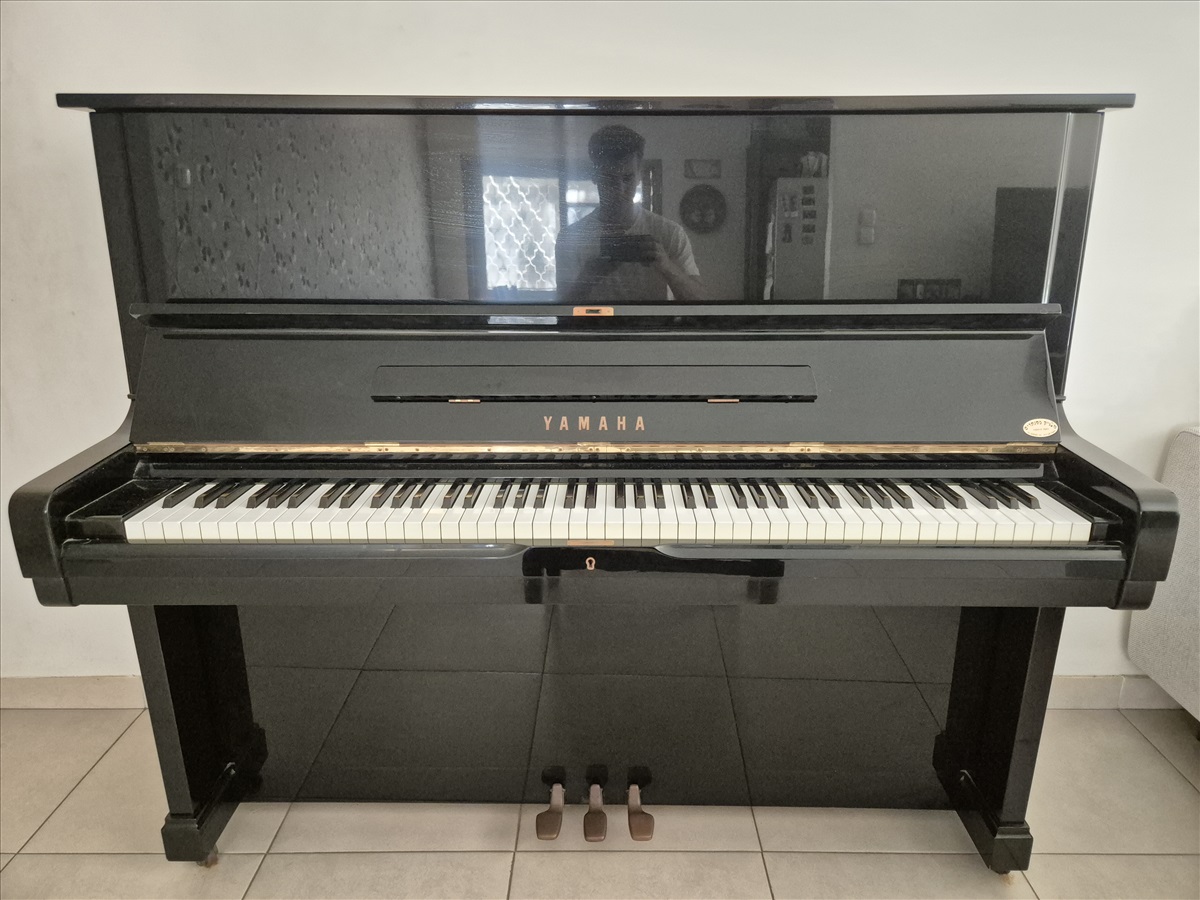 תמונה 1, פסנתר יפני מקצועי YAMAHA U2 למכירה ברמת השרון | כלי נגינה  פסנתר