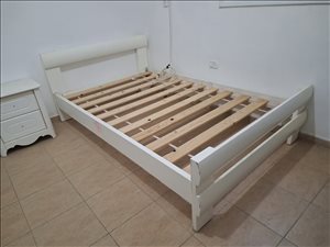 בסיס למיטה 200/120 עץ מלא 