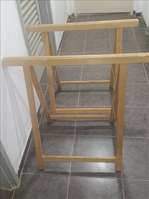 2 חמורים לעבודה 