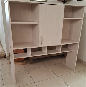 כוננית  