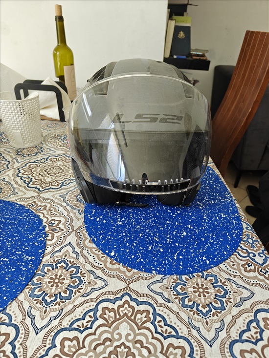 תמונה 1 ,קסדה ls2 במצב חדש לגמרי למכירה ברמת גן אופניים  קסדות