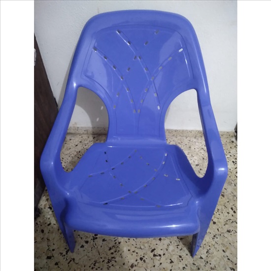 תמונה 2 ,כסאות פלסטיק כחולים של כתר למכירה בהוד השרון ריהוט  ריהוט לגינה