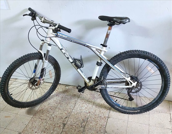תמונה 1 ,אופני GT שטח עם 30 הילוכים למכירה בהוד השרון אופניים  אופני הרים