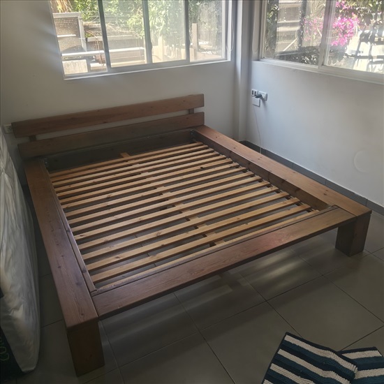 תמונה 1 ,בסיס מיטה עץ מלא 160X200 למכירה בניצני עוז ריהוט  מיטות