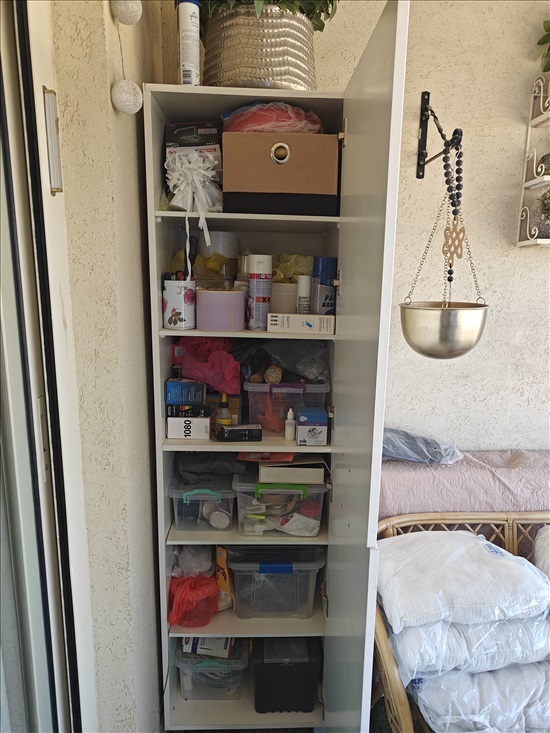תמונה 1 ,ארון במצב טוב מאוד בצבע בז'  למכירה בפתח תקווה ריהוט  ארונות