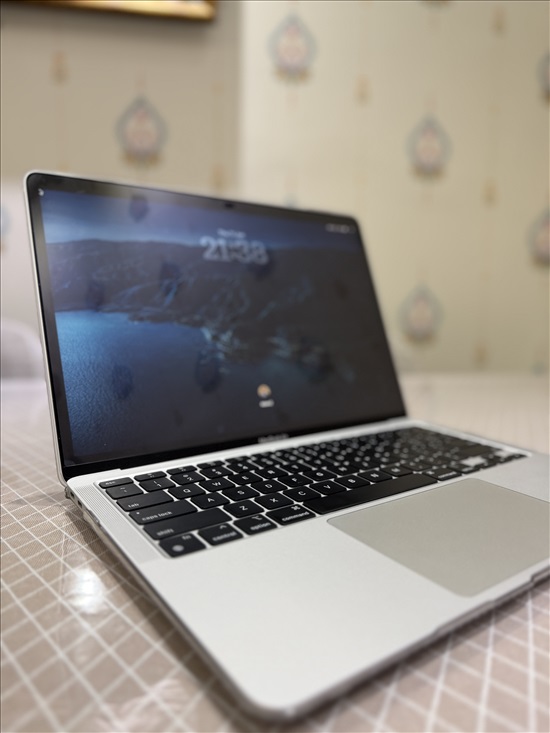 תמונה 1 ,MacBook Air M1 13" 8GB/512GB למכירה ב‏גבעת הצרפתית מוצרי Apple  מחשבים וציוד נלווה