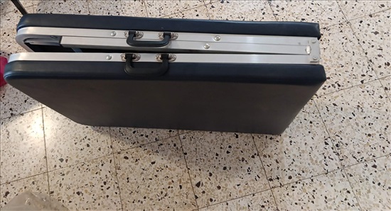 תמונה 2 ,מיטת טיפול איכותית ממתכת למכירה בפתח תקווה ציוד לעסקים  ציוד לקליניקות ומרפאות