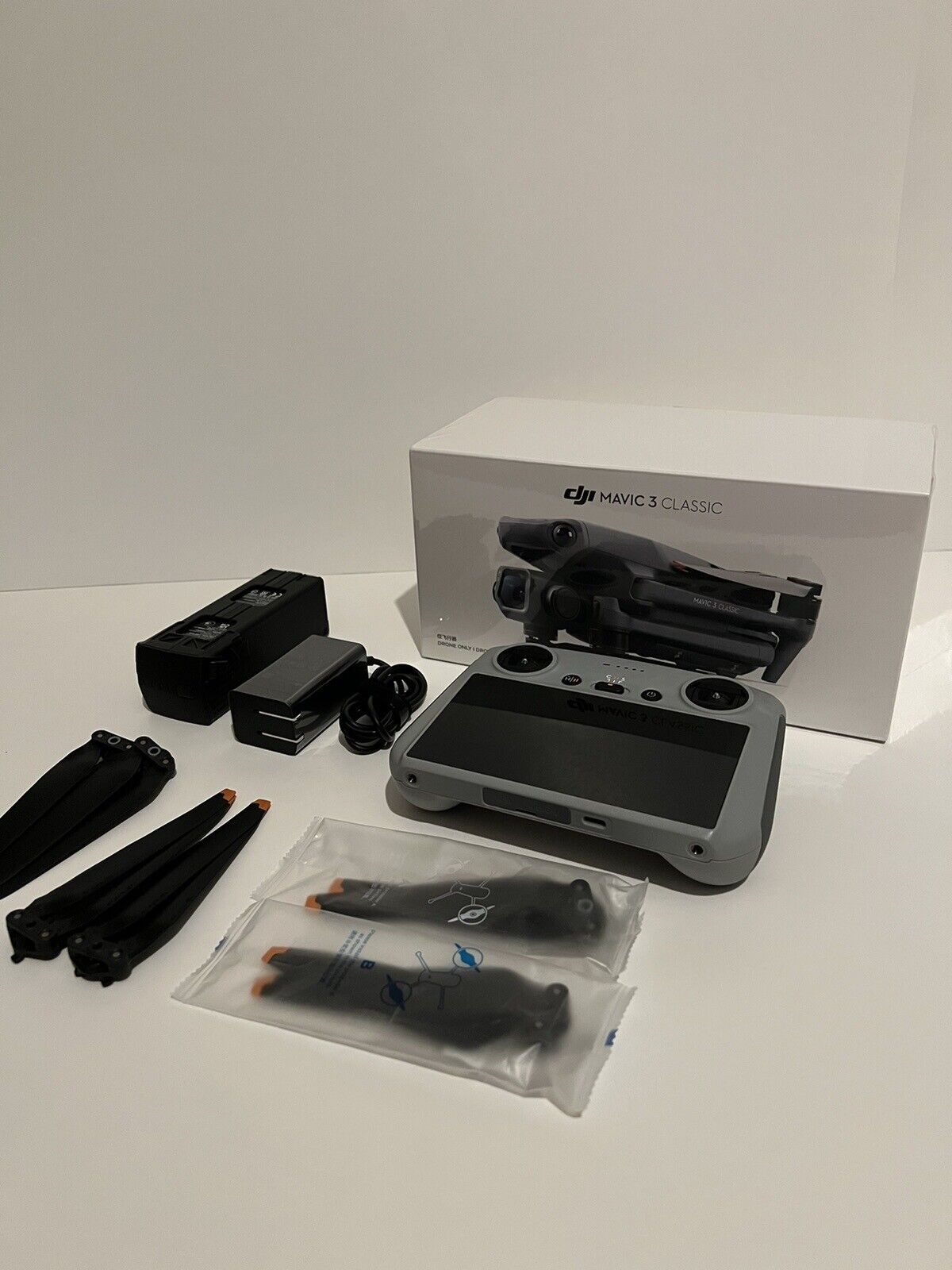 תמונה 2, DJI Mavic 3 Classic Drone  למכירה בTel Aviv | צילום  אחר