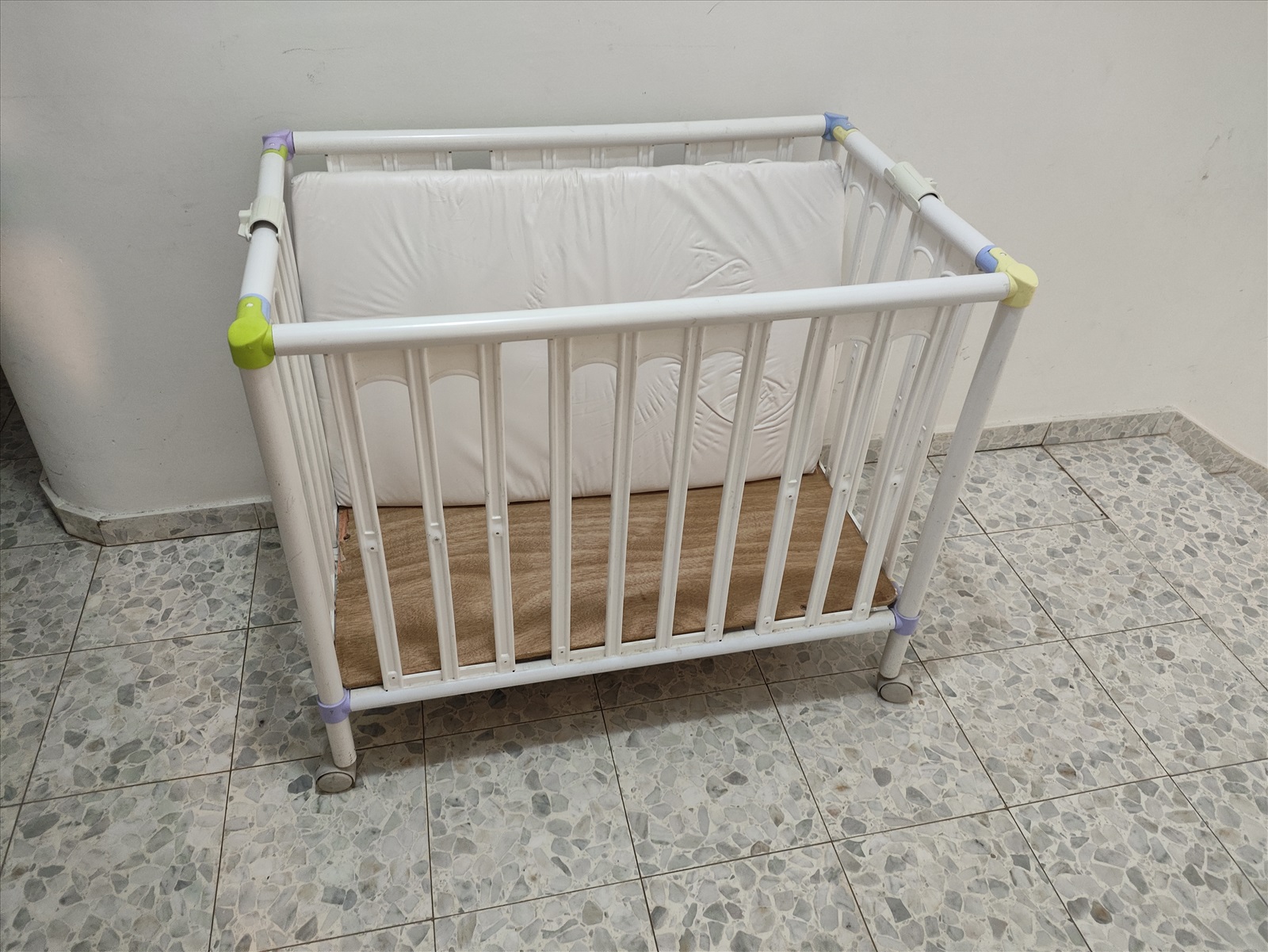 תמונה 2, לול עריסה מצב חדש  למכירה בפתחיה | לתינוק ולילד  מיטות ולולים