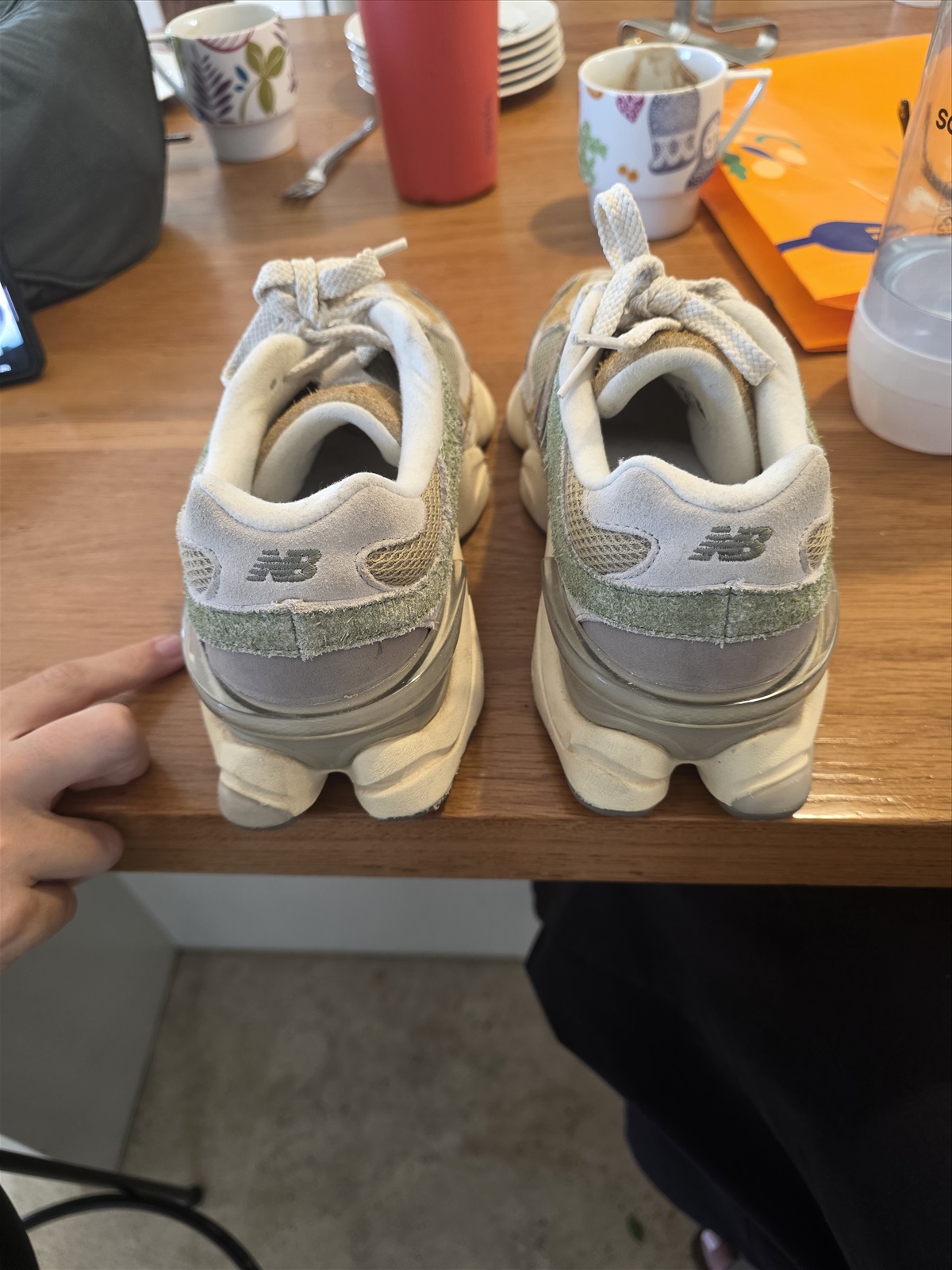 תמונה 1, New balance 9060 למכירה בכפר סבא | ביגוד ואביזרים  נעליים