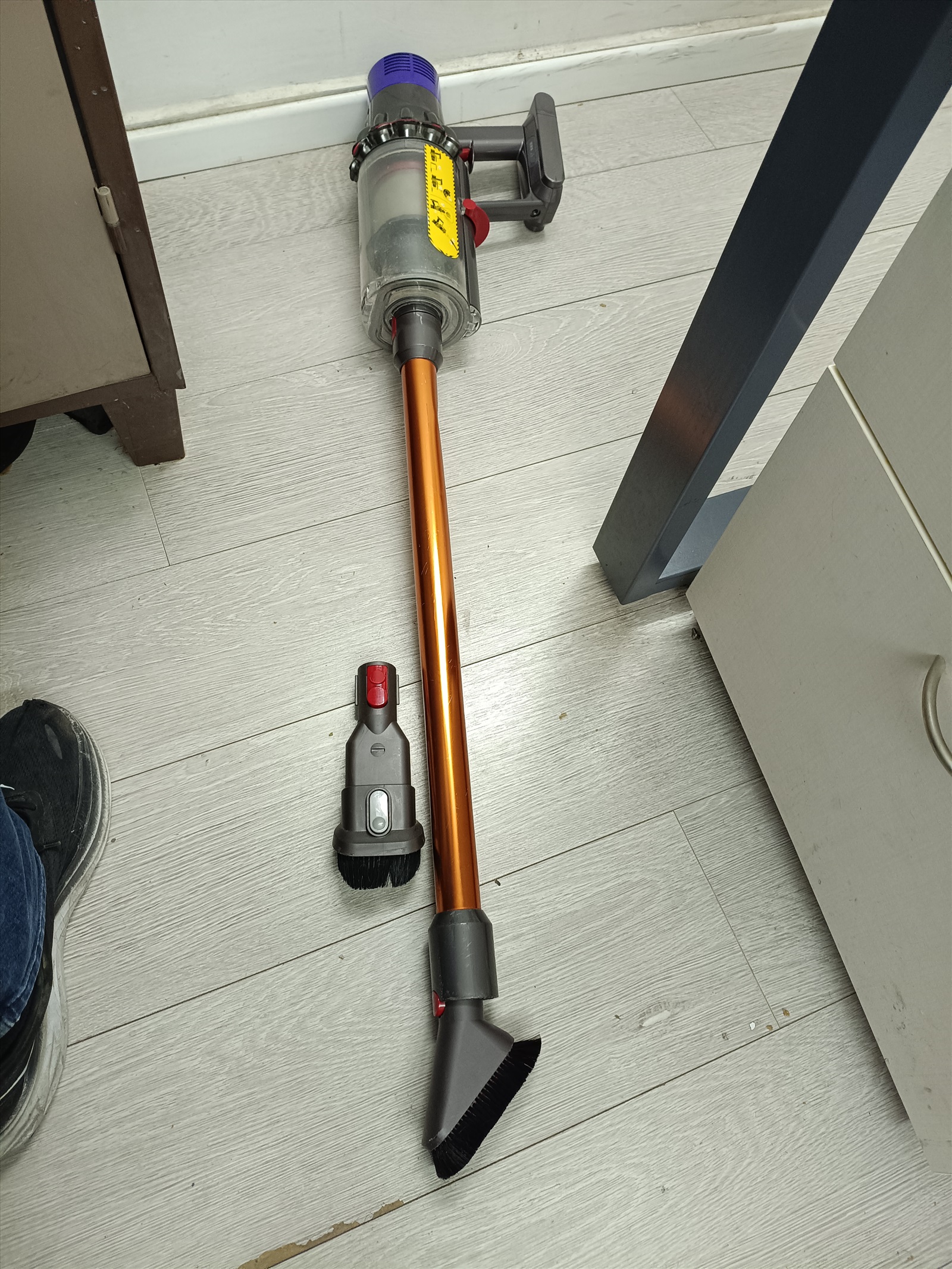 תמונה 1, שואב דייסון V10 אלחוטי נטען למכירה בהרצליה | מוצרי חשמל  שואב אבק