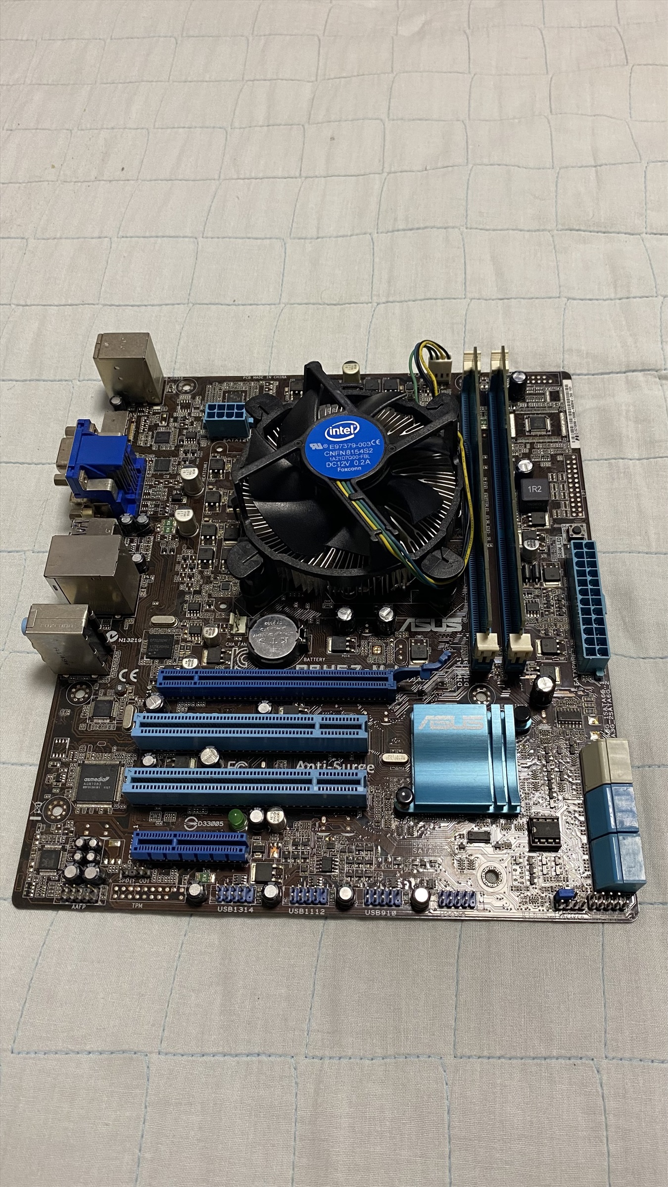 תמונה 1, לוח אם ומעבד Intel Core i7 למכירה באשקלון | מחשבים וציוד נלווה  לוחות אם
