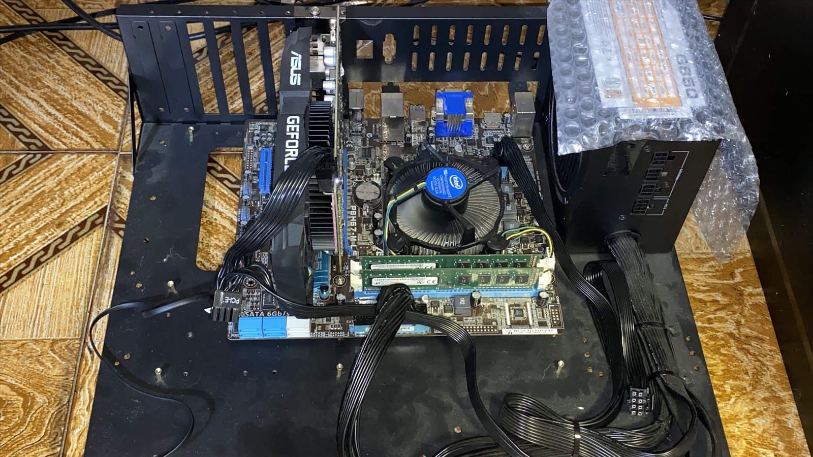 תמונה 3, לוח אם ומעבד Intel Core i7 למכירה באשקלון | מחשבים וציוד נלווה  לוחות אם