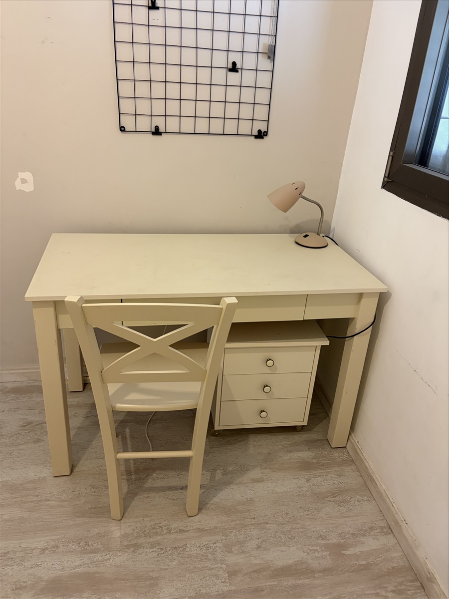תמונה 1, שולחן כתיבה כיסא ומגירות למכירה בפתח תקווה | ריהוט  ריהוט לחדרי ילדים