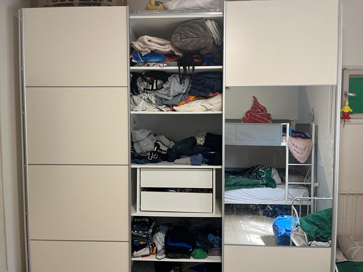 תמונה 1, 2 ארונות הזזה למכירה בתל אביב | ריהוט  ארונות