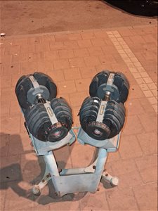 משקולות מתכווננות  