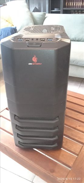 מחשב פיתוח ועבודה עוצמתי! 