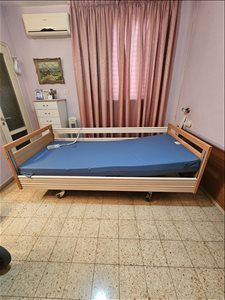 ציוד סיעודי/רפואי מיטה 1 