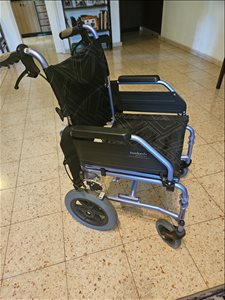 ציוד סיעודי/רפואי כסא גלגלים 1 